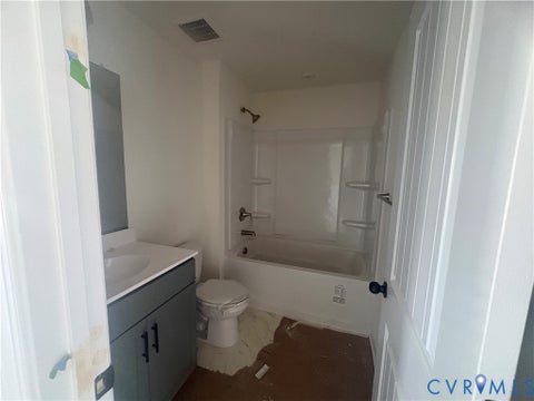 Tiny photo for 5824 Stingray Point Boulevard, New Kent, VA 23124 (MLS # 2611901)