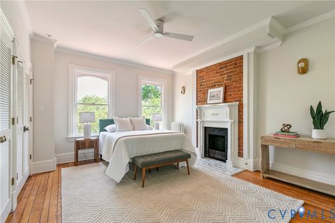 Tiny photo for 210 N 32nd Street, Richmond, VA 23223 (MLS # 2608720)