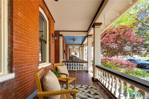 Tiny photo for 210 N 32nd Street, Richmond, VA 23223 (MLS # 2608720)