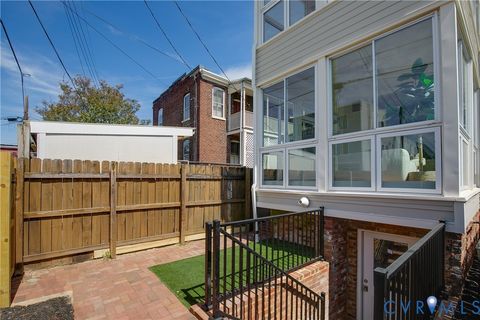 Tiny photo for 210 N 32nd Street, Richmond, VA 23223 (MLS # 2608720)