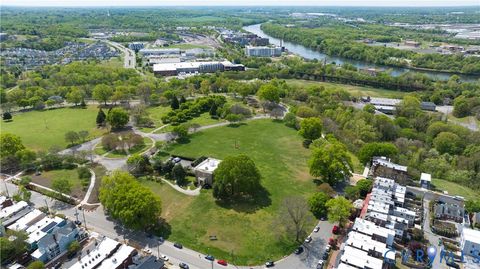 Tiny photo for 210 N 32nd Street, Richmond, VA 23223 (MLS # 2608720)