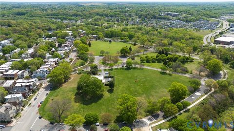 Tiny photo for 210 N 32nd Street, Richmond, VA 23223 (MLS # 2608720)