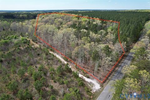 Tiny photo for 3300 Plank Road, Kenbridge, VA 23944 (MLS # 2608840)
