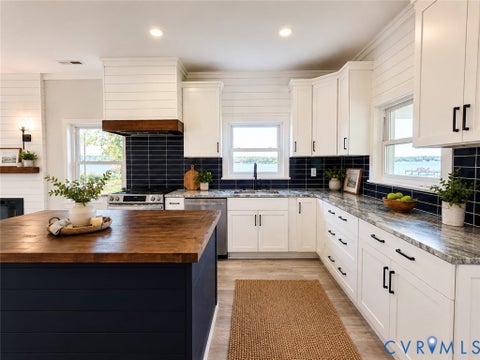 Tiny photo for 7812 Haynes Drive, Gloucester, VA 23061 (MLS # 2624111)