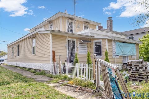 Tiny photo for 2201-2203 Ferndale Avenue, Petersburg, VA 23803 (MLS # 2608447)