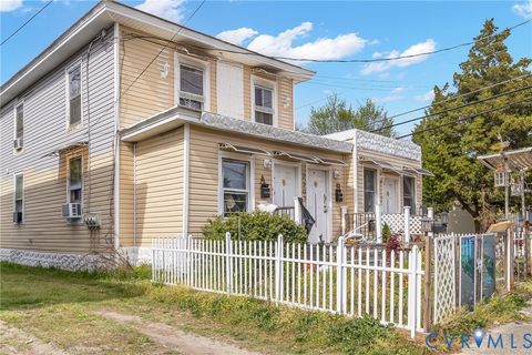 Tiny photo for 2201-2203 Ferndale Avenue, Petersburg, VA 23803 (MLS # 2608447)