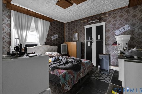 Tiny photo for 2201-2203 Ferndale Avenue, Petersburg, VA 23803 (MLS # 2608447)