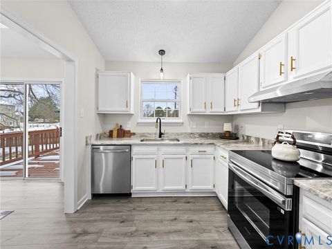 Tiny photo for 3200 Arthurwood Place, Richmond, VA 23223 (MLS # 2602679)