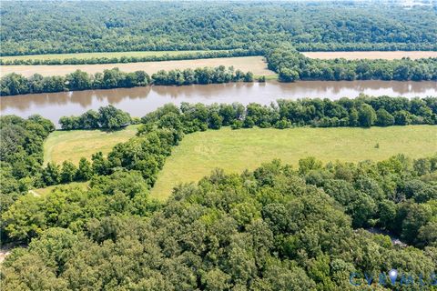 Tiny photo for 10 N River Court, Cartersville, VA 23027 (MLS # 2528238)