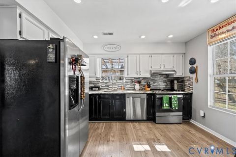 Tiny photo for 14126 Bermuda Point Court, Chester, VA 23836 (MLS # 2605096)