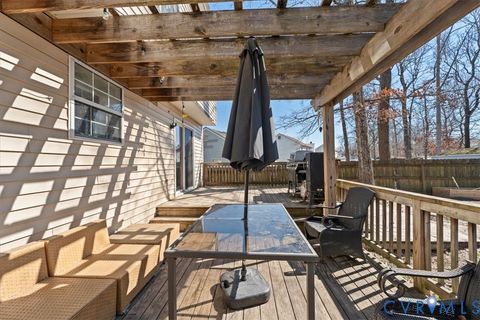 Tiny photo for 14126 Bermuda Point Court, Chester, VA 23836 (MLS # 2605096)