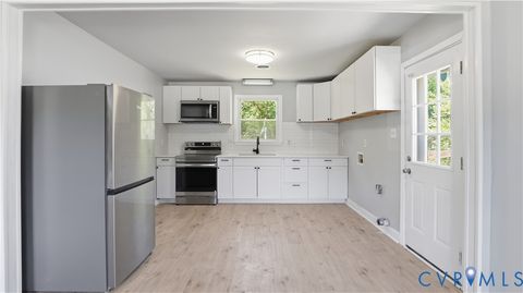 Tiny photo for 3613 Creekwood Drive, Hopewell, VA 23860 (MLS # 2611637)