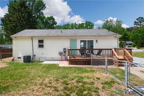 Tiny photo for 8707 Huntingcreek Circle, North Chesterfield, VA 23237 (MLS # 2602182)