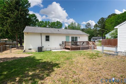 Tiny photo for 8707 Huntingcreek Circle, North Chesterfield, VA 23237 (MLS # 2602182)