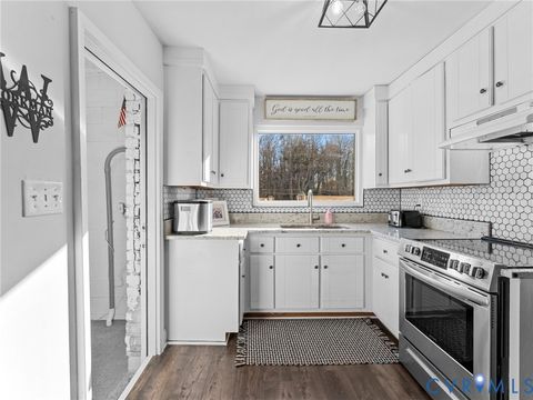 Tiny photo for 4289 Anderson Highway, Powhatan, VA 23139 (MLS # 2604203)