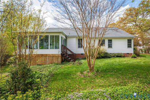 Tiny photo for 13209 Sir Scott Drive, Chester, VA 23831 (MLS # 2613692)