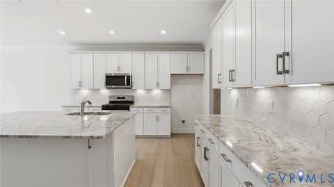 Tiny photo for 9365 Stingray Point Court, New Kent, VA 23124 (MLS # 2612184)
