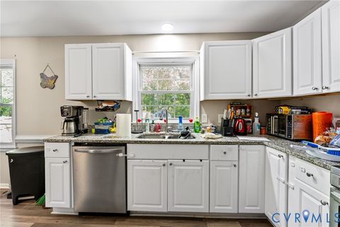 Tiny photo for 21313 Sparta Drive, Chesterfield, VA 23803 (MLS # 2609675)