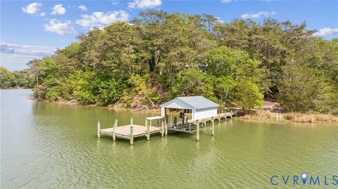 Photo of 1135 Bennett Farm Road, Locust Hill, VA 23092 (MLS # 2611974)