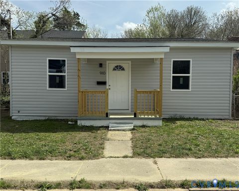 Photo of 910 Rome Street, Petersburg, VA 23803 (MLS # 2610706)