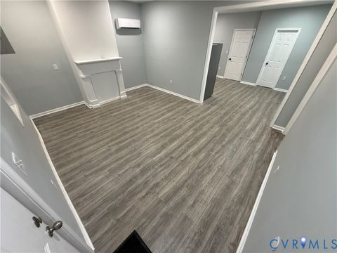 Tiny photo for 910 Rome Street, Petersburg, VA 23803 (MLS # 2610706)