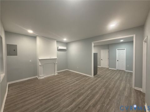 Tiny photo for 910 Rome Street, Petersburg, VA 23803 (MLS # 2610706)
