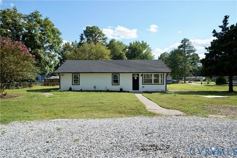 Photo of 5717 Warwick Road, Richmond, VA 23224 (MLS # 2524590)