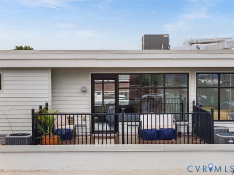 Tiny photo for 101 W Marshall Street #U44, Richmond, VA 23220 (MLS # 2623510)