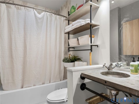 Tiny photo for 101 W Marshall Street #U44, Richmond, VA 23220 (MLS # 2623510)