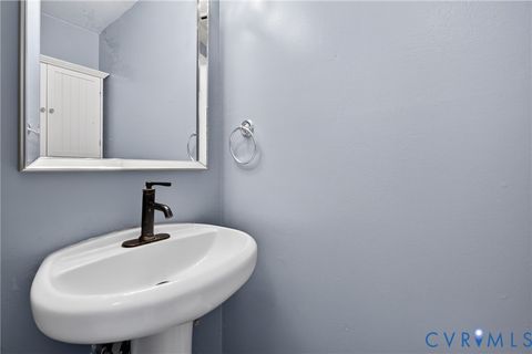 Tiny photo for 10050 Purcell Road, Richmond, VA 23228 (MLS # 2614226)