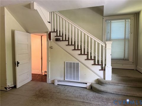 Tiny photo for 1410 10th Street, Victoria, VA 23974 (MLS # 2612975)