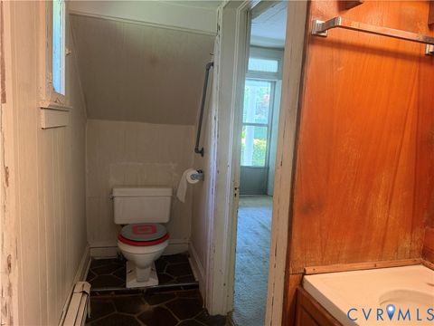 Tiny photo for 1410 10th Street, Victoria, VA 23974 (MLS # 2612975)