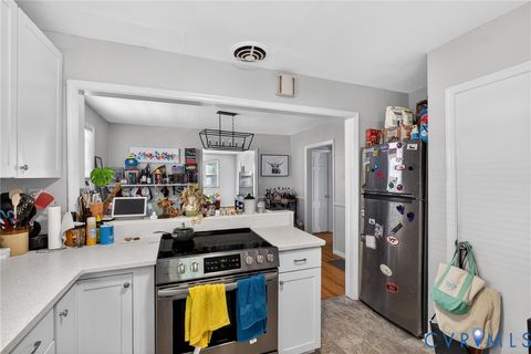 Tiny photo for 3228 Hanover Avenue, Richmond, VA 23221 (MLS # 2611044)