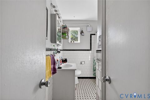 Tiny photo for 3228 Hanover Avenue, Richmond, VA 23221 (MLS # 2611044)