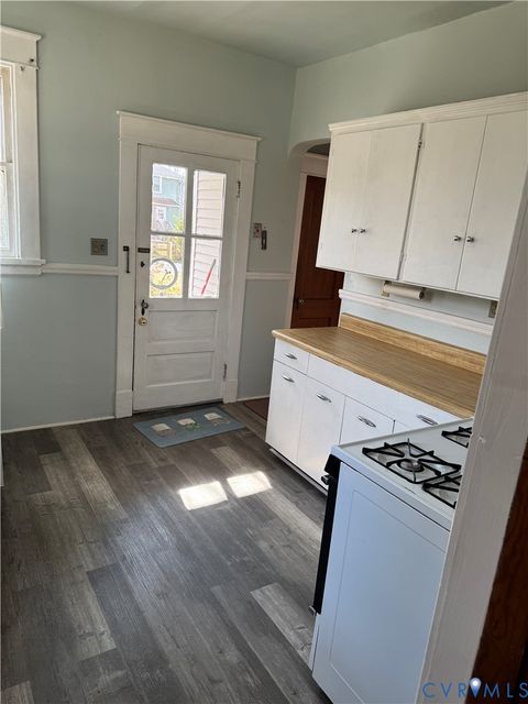 Tiny photo for 1413 Nottoway Avenue, Richmond, VA 23227 (MLS # 2603288)