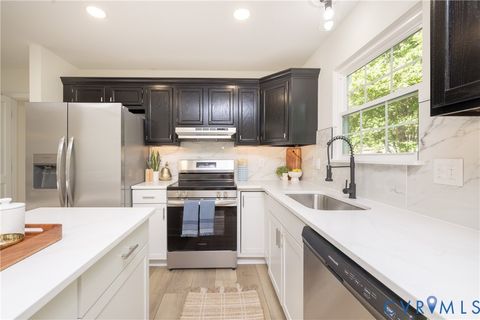 Tiny photo for 3205 Purvis Rd, Fairfield, VA 23225 (MLS # 2610778)