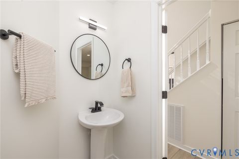 Tiny photo for 3205 Purvis Rd, Fairfield, VA 23225 (MLS # 2610778)