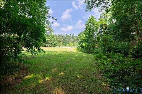 Tiny photo for 16531 Mountain Road, Montpelier, VA 23192 (MLS # 2619542)