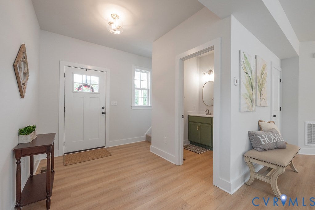 1501 Mountain Road