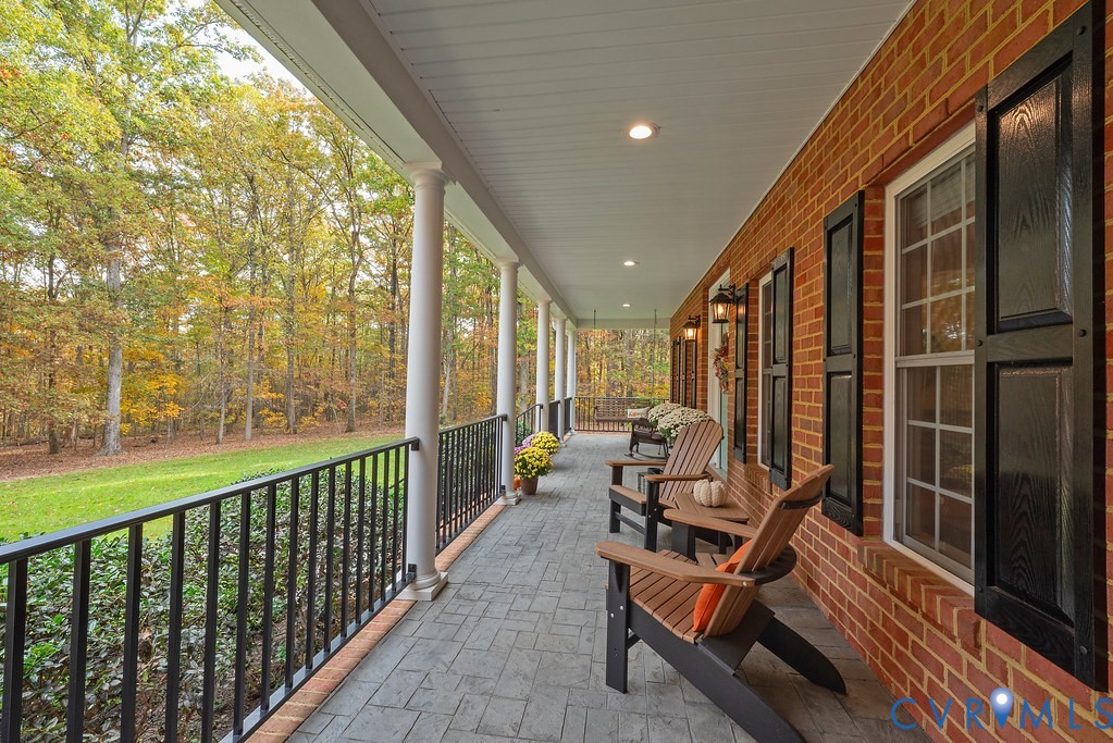 15247 Whispering Wind Circle