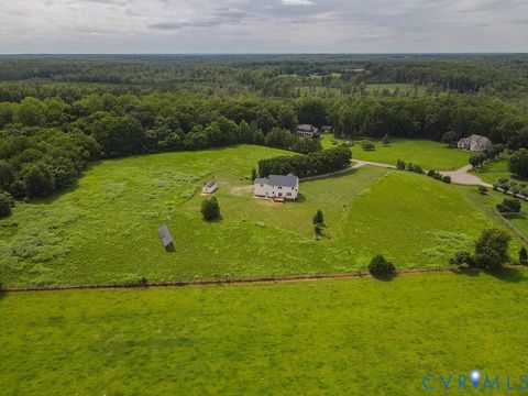 Tiny photo for 16114 Taylor Ridge Lane, Beaverdam, VA 23015 (MLS # 2618274)