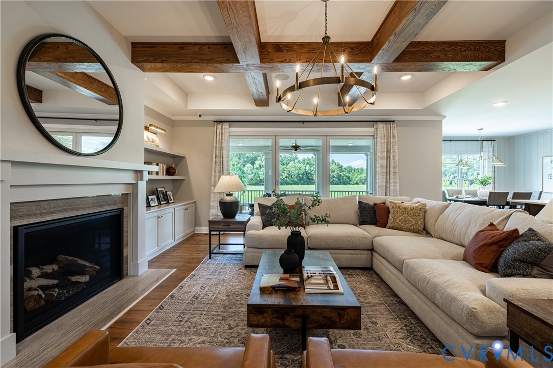 15206 Johns Trace Circle