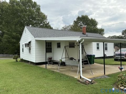 Tiny photo for 4701 SE Cooks Road, Richmond, VA 23224 (MLS # 2527970)