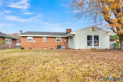 Tiny photo for 6 Dimmock Avenue, Newport News, VA 23601 (MLS # 2532204)