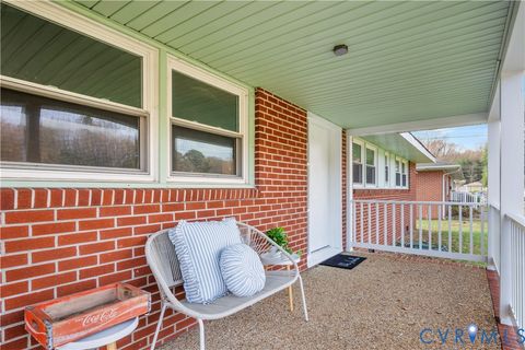 Tiny photo for 6 Dimmock Avenue, Newport News, VA 23601 (MLS # 2532204)