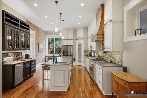Tiny photo for 2405 Floyd Avenue, Richmond, VA 23220 (MLS # 2615932)