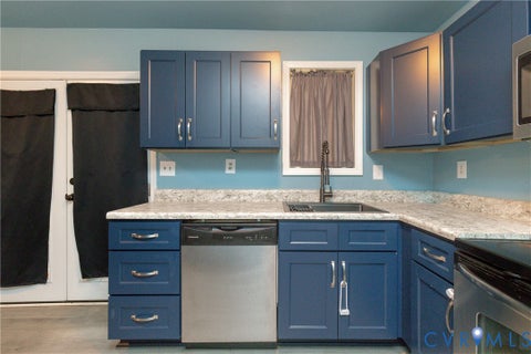 Tiny photo for 3706 Luckylee Crescent, Ampthill, VA 23234 (MLS # 2619700)
