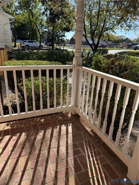 Tiny photo for 8 English Oak Circle, Fredericksburg, VA 22408 (MLS # 2529931)