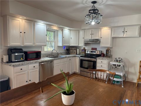 Tiny photo for 8 English Oak Circle, Fredericksburg, VA 22408 (MLS # 2529931)