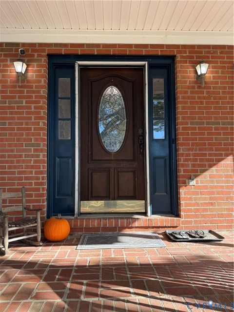 Tiny photo for 8 English Oak Circle, Fredericksburg, VA 22408 (MLS # 2529931)